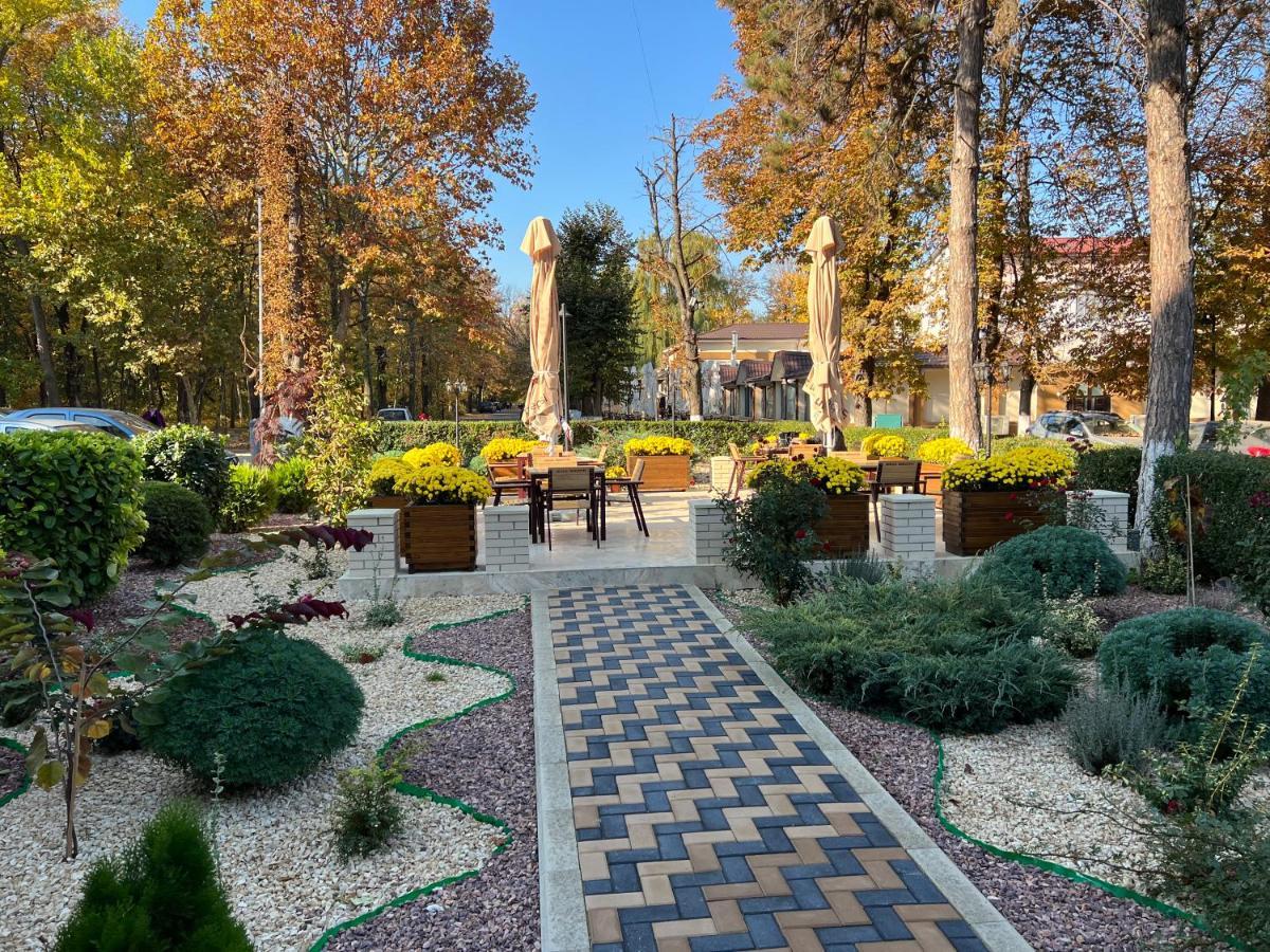 Hotel Mara Braila Exterior photo
