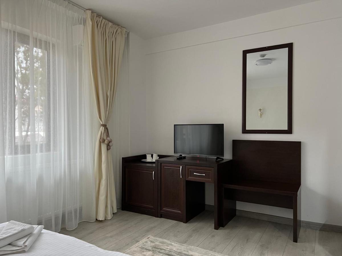 Hotel Mara Braila Exterior photo