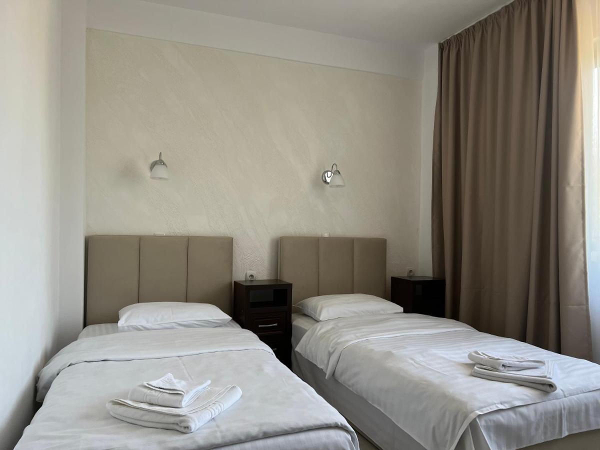 Hotel Mara Braila Exterior photo
